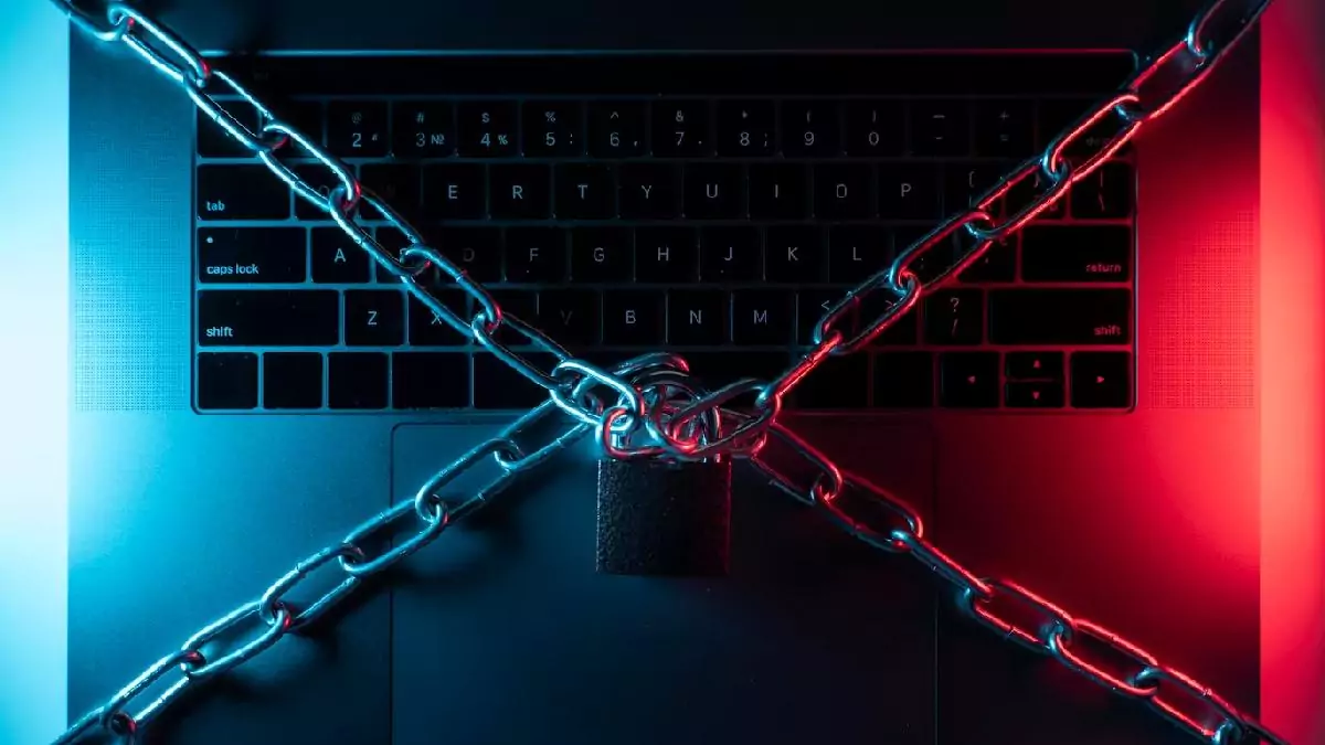 Cybersecurity and the dark web