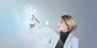 Trailblazing Women: 15 Influential Figures Driving the Evolution of Blockchain Technology