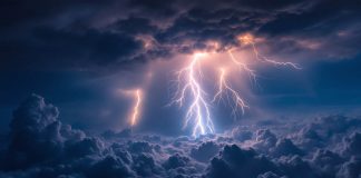 Cosmic Rays May Be the Hidden Spark Behind Lightning, New Research Suggests