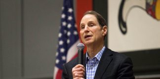 Senator Ron Wyden Accuses Microsoft of Cybersecurity Negligence Over Healthcare Ransomware Breach