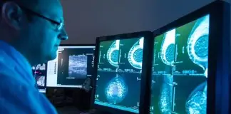 AI Outperforms Radiologists in Tests—Yet Demand for Certified Specialists Hits Record High